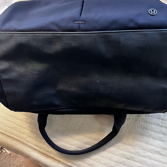 Lululemon Yoga Workout Bag - Picture 9 of 9